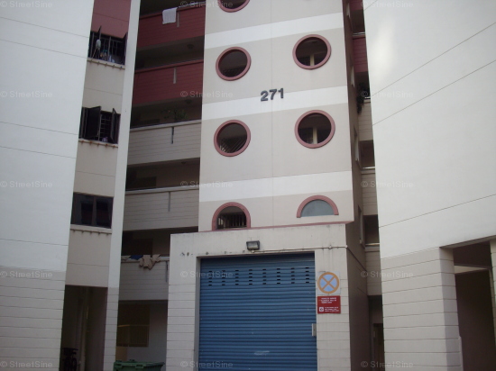 Toh Guan Road thumbnail photo